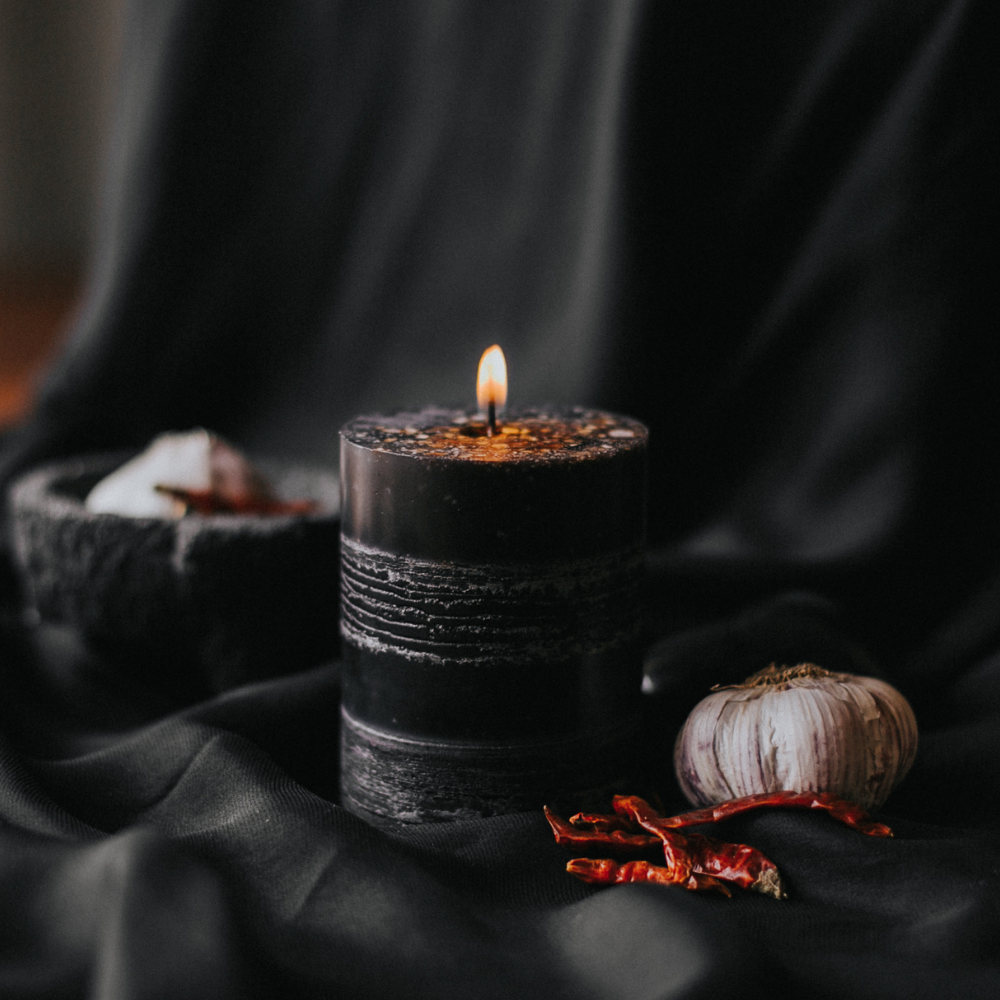 ENCUENTRA TRABAJO